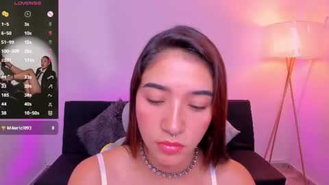 Snapshot of antonella_grayy chatting on 07-15-26, 02:44 Antonella Grayy online show from 07-15-26, 02:44