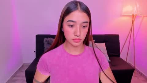 Snapshot of antonella_grayy chatting on 07-25-26, 05:54 Antonella Grayy online show from 07-25-26, 05:54