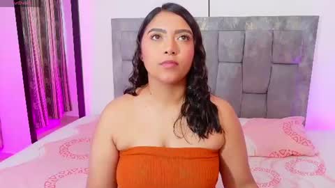 Snapshot of antonella_hot_x chatting on 07-10-26, 10:56 Antonella online show from 07-10-26, 10:56