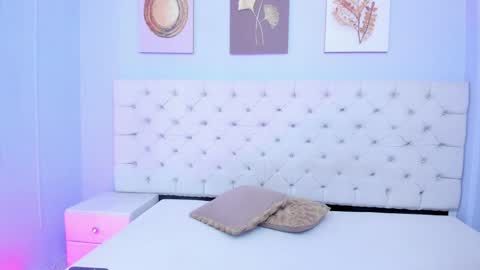Antonella online show from 12-21-24, 03:36