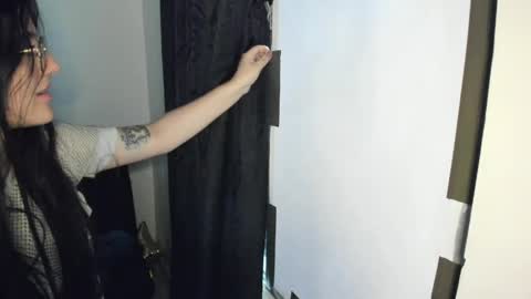 Snapshot of antonella_naughty1 chatting on 05-13-26, 07:33 antonella online show from 05-13-26, 07:33