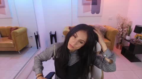 Snapshot of antonella_rivers chatting on 05-11-26, 12:55 Antonella. online show from 05-11-26, 12:55