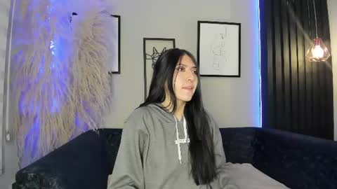 Antonella online show from 06-24-26, 12:26