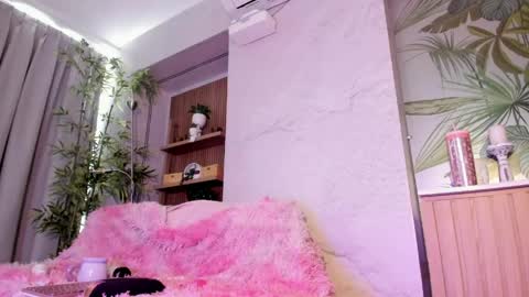 Snapshot of antonella_rossi24 chatting on 06-07-26, 08:23 Antonella Rossi online show from 06-07-26, 08:23