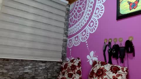 Snapshot of antonellaandnoah chatting on 02-26-26, 04:55 AntonellaAndNoah online show from 02-26-26, 04:55