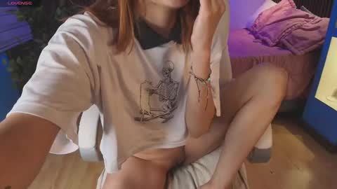 Snapshot of antonellagarcia0 chatting on 10-03-25, 03:36 Antonella online show from 10-03-25, 03:36
