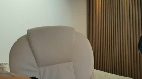 Snapshot of antonellagarcia0 chatting on 05-19-26, 03:24 Antonella online show from 05-19-26, 03:24