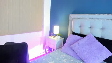 Snapshot of antonellaparker chatting on 12-08-24, 03:02 Sarah online show from 12-08-24, 03:02