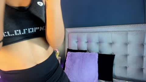 Snapshot of antonellaparker chatting on 01-10-25, 12:26 Sarah online show from 01-10-25, 12:26