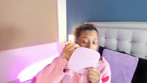 Snapshot of antonellaparker chatting on 02-16-25, 02:54 Sarah online show from 02-16-25, 02:54