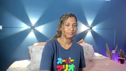 Snapshot of antonellaparker chatting on 03-11-25, 12:17 Sarah online show from 03-11-25, 12:17