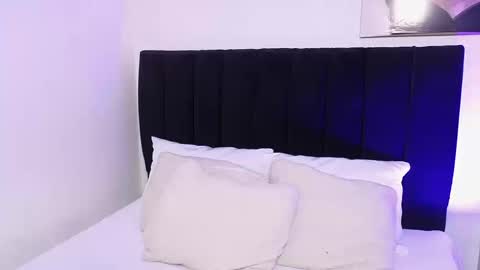 antonellariva_ online show from 03-12-26, 07:53