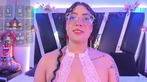 Snapshot of antonellepiercee chatting on 03-01-26, 11:23 A N T O N E L L E online show from 03-01-26, 11:23