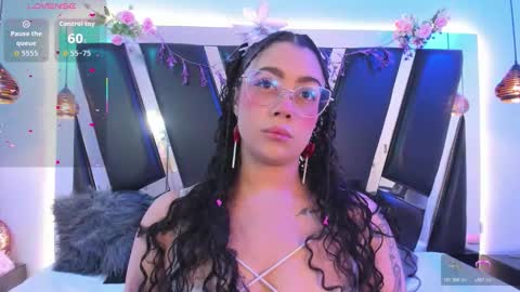 Snapshot of antonellepiercee chatting on 03-03-26, 09:59 A N T O N E L L E online show from 03-03-26, 09:59