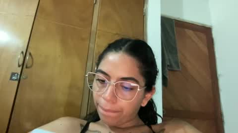Snapshot of antoniabloom chatting on 01-31-25, 03:09 Antonia online show from 01-31-25, 03:09