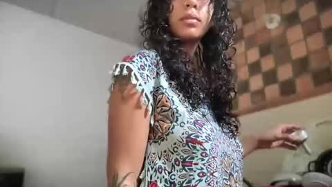 Antonia online show from 11-16-25, 04:23