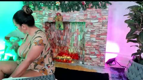 Snapshot of antoniacasarini chatting on 01-12-25, 08:36 Antonia online show from 01-12-25, 08:36