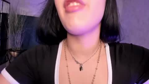 A N T O N I A online show from 05-02-26, 11:15