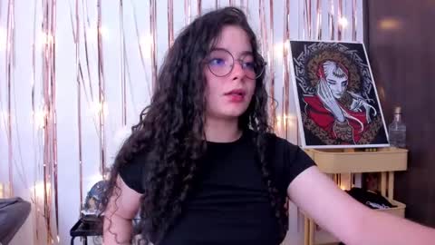 Antonia online show from 01-16-25, 01:37