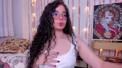 Antonia online show from 01-23-25, 12:46