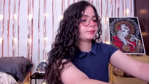 Antonia online show from 01-24-25, 03:11