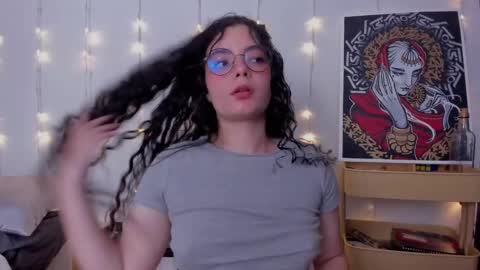 Antonia online show from 02-11-25, 03:08