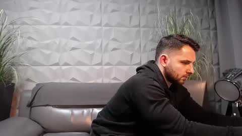 HI My name is Antonio online show from 01-23-25, 08:13