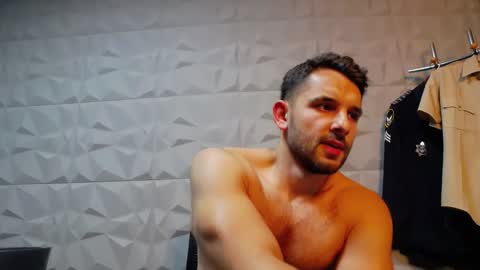 HI My name is Antonio online show from 09-12-25, 07:14