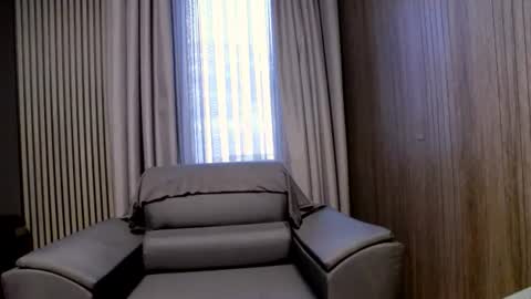 HI My name is Antonio online show from 07-15-26, 06:35