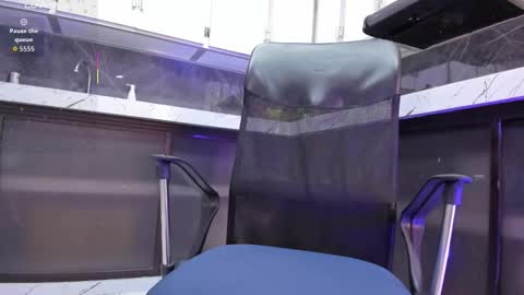 Juan Camilo online show from 12-16-25, 07:13