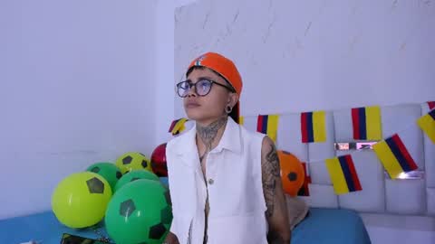 antony_d_ossa online show from 06-19-26, 08:23