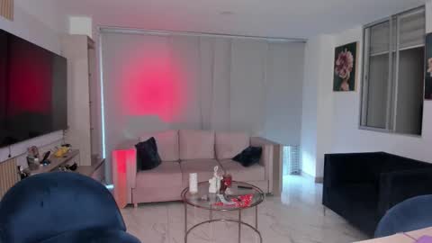 Snapshot of antotss chatting on 02-10-26, 10:47 Maria Antonia online show from 02-10-26, 10:47