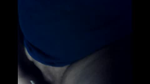 Snapshot of antxon12 chatting on 12-27-24, 11:21 antxon12 online show from 12-27-24, 11:21