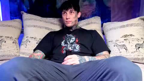 Tom online show from 01-07-26, 06:16