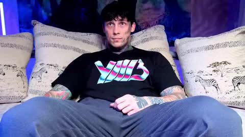 Tom online show from 01-09-26, 06:38