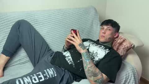 Tom online show from 04-23-26, 12:29