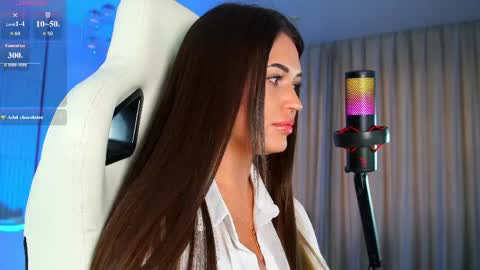 Anna online show from 06-05-26, 02:51