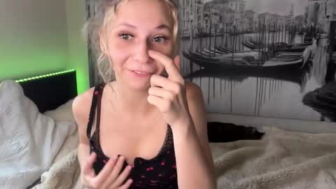 Anya online show from 03-13-26, 03:51