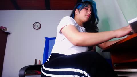 Snapshot of anyady chatting on 02-02-25, 10:06 anyady online show from 02-02-25, 10:06