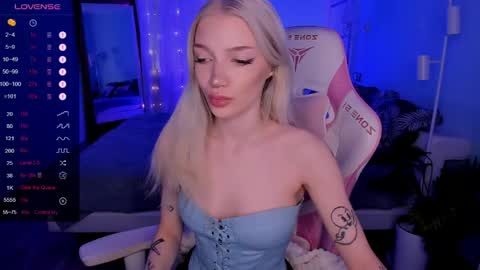 Anya online show from 04-26-26, 04:10