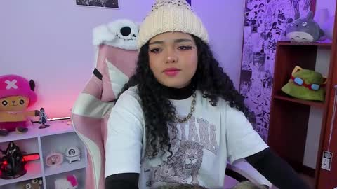 Any online show from 02-11-25, 06:40