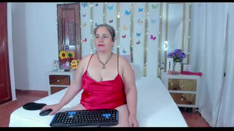 Snapshot of anyelamature chatting on 11-08-25, 03:07 Anyela online show from 11-08-25, 03:07