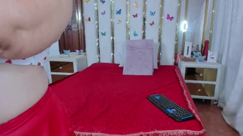 Snapshot of anyelamature chatting on 11-20-25, 03:07 Anyela online show from 11-20-25, 03:07