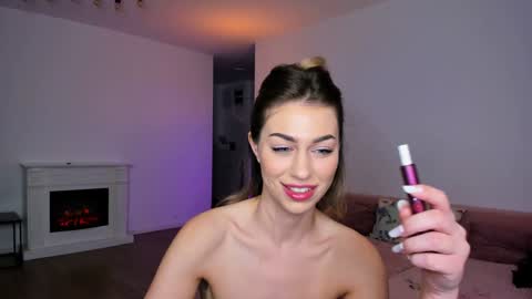 Snapshot of anysasmithh chatting on 12-06-24, 12:56 Anysa Smith online show from 12-06-24, 12:56