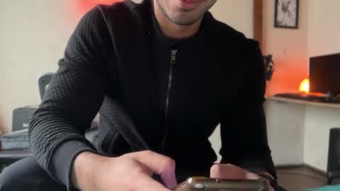 Instagram  online show from 05-11-26, 09:01