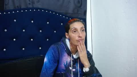 anyu online show from 12-11-24, 10:25