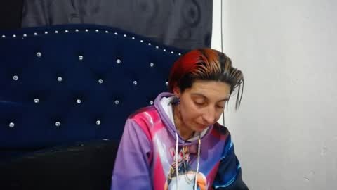 anyu online show from 01-08-25, 02:25