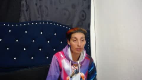 anyu online show from 01-09-25, 03:36