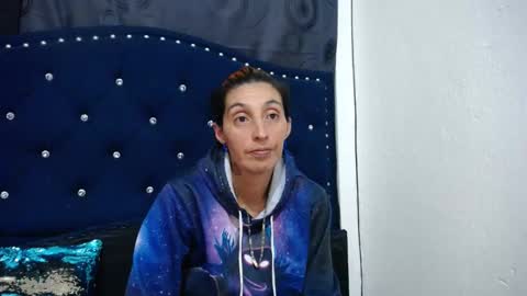 anyu online show from 01-13-25, 08:26