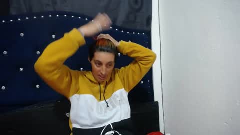 anyu online show from 02-01-25, 07:05